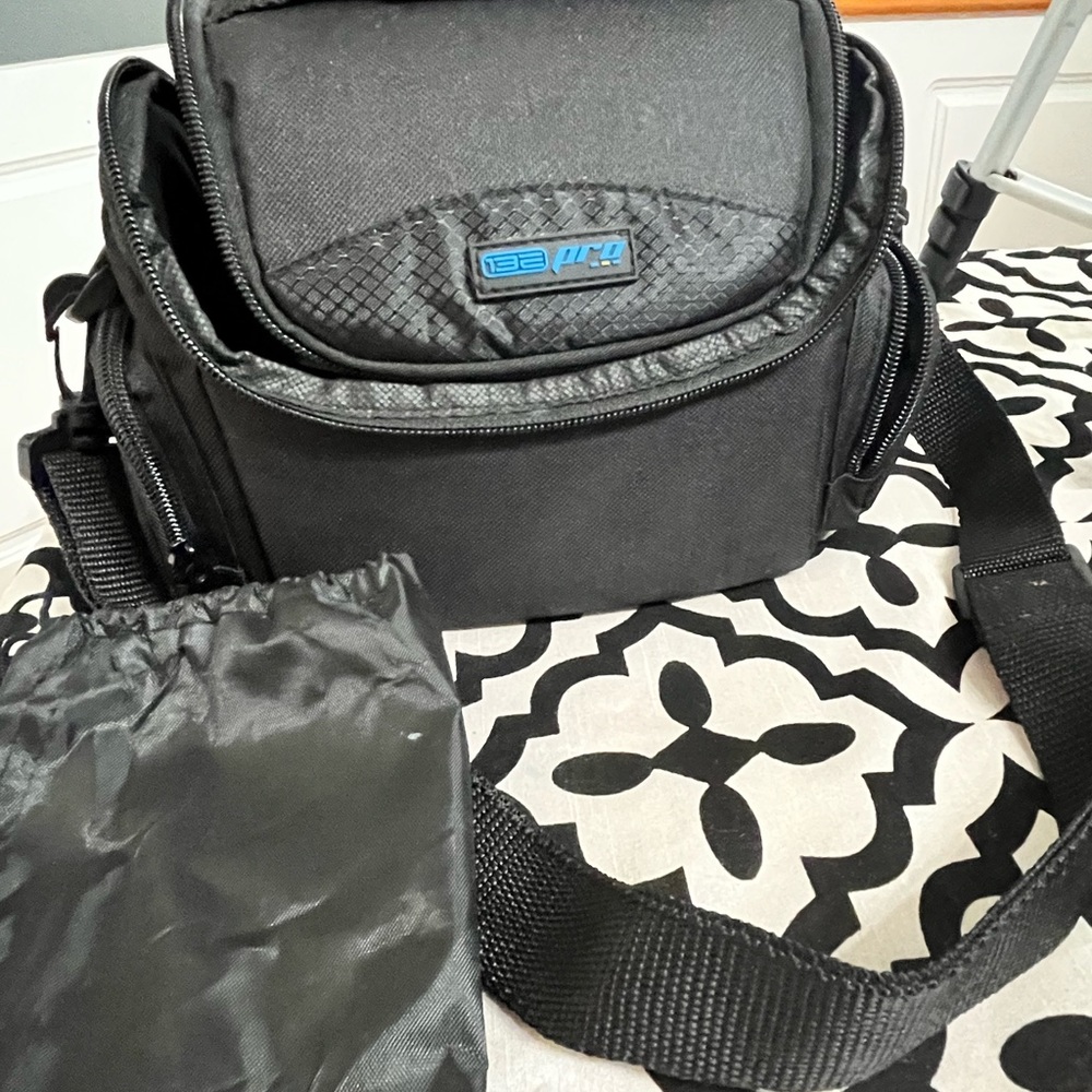 Canon EOS 4000D Bundle
